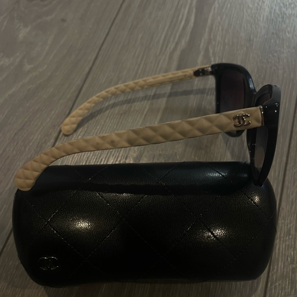 Chanel Sunglasses, Leather Arms - Picture 8 of 15